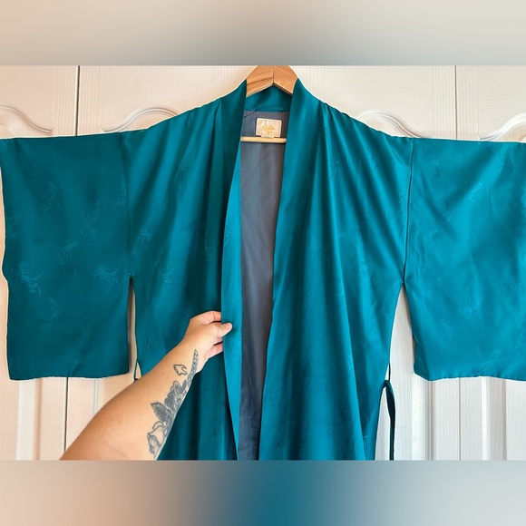 Vintage Silk Kimono Robe - Picture 2 of 3